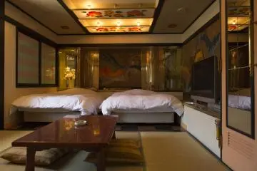 Gallery image