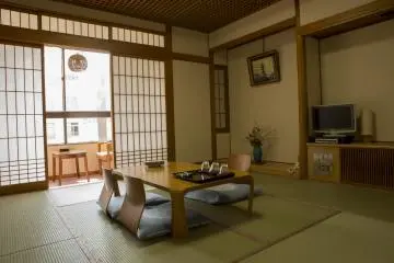 Kaneyoshi Ryokan 