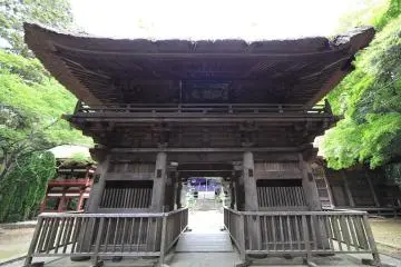Sakuramon Gate (Photo: <a href="https://www.flickr.com/photos/tanaka_juuyoh/8751242749/in/photolist-ekjpYt-ektkDu-ekJkAJ-ekq9xo-aBHwR5-ekjpzF-BZ1xgs-BcbKQx-BZ1yjE-aBHwbA-em1xjD-eknyLv-ekKTRv-ekT36s-ekxEPC-aBHxBQ-ekq8Yw-enQZNm-ekREKs-en2TvH-aBHxeJ-ekKU8p-ekxEXh-embow6-ekT2W7-eknxs4-ekMnWJ-enBwaq-aBESrB-ekFCvF-aBHxKG-aBHxWY-aBHxvN-em1wTt-em28YD-aBET5P-aBERB6-aBHwqY-aBERZK-emhaTm-enBvHu-ekMnQL-embpzB-engn3p-engnuc-emodoK-emocC6-em7UqE-emobPk-2hBN2NS/" target="_blank" rel="noreferrer noopener nofollow">TANAKA Juuyoh</a> / <a href="https://creativecommons.org/licenses/by/2.0/" target="_blank" rel="noreferrer noopener nofollow">CC BY 2.0</a>)