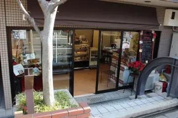 Gallery image