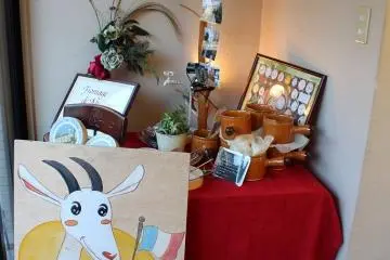 Gallery image