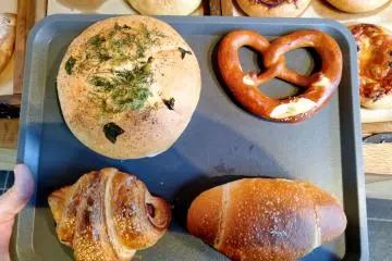 "BRING" Bakery in Togatta Onsen