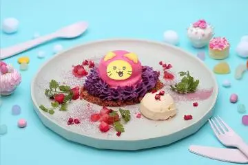 One of the desserts is a Hatt strawberry ice tart cake. (Photo: <a href="https://prtimes.jp/main/html/rd/p/000000007.000086964.html" target="_blank" rel="noreferrer noopener nofollow">LTR Co., Ltd</a>)