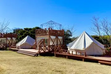 Mother Farm's Glamping (Photo:  Villa Terrace – Photo courtesy of Rie Toda)