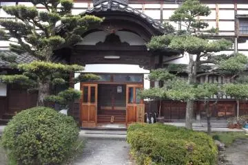 Gallery image
