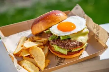 The Beach Burger House