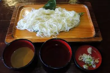 Shiroishi Umen (Photo:  Shiroishi-Uumen – <a href="https://commons.wikimedia.org/wiki/File:Shiroishi-Uumen.JPG" target="_blank" rel="noreferrer noopener nofollow">Kei hashi</a> / <a href="https://creativecommons.org/licenses/by-sa/3.0/deed.en" target="_blank" rel="noreferrer noopener nofollow">CC BY-SA 3.0</a>)