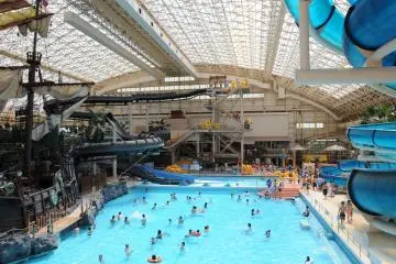 Spa Resort Hawaiians in Fukushima