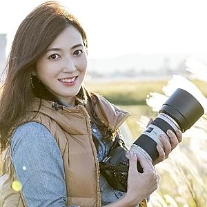 Kana Shimoniida
