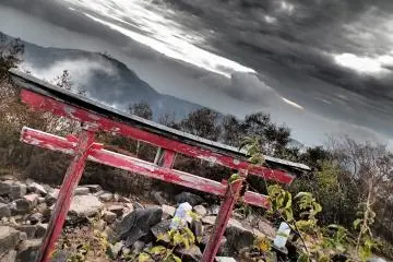 Gate at the peak (Photo: Matthew Shewchuk)