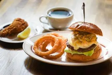 4 Must-Visit Hamburger Eateries in Shinagawa City