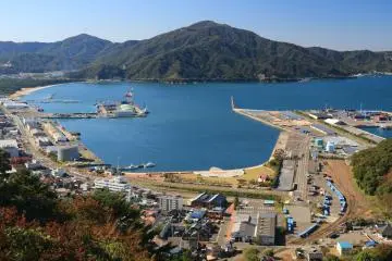 Tsuruga