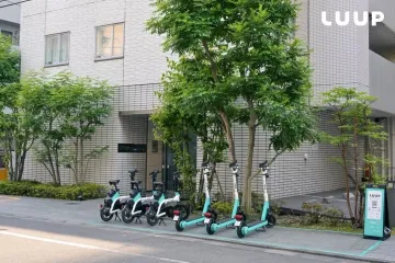 LUUP's e-bikes and e-scooters lined up at a Port station (Photo: LUUP)