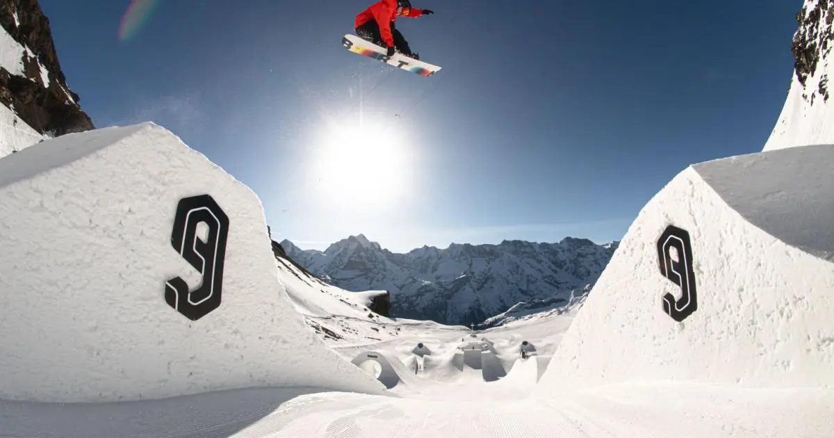 スノーボード Swatch Nines Snow 2026 - April Events in Hokkaido - Japan Travel