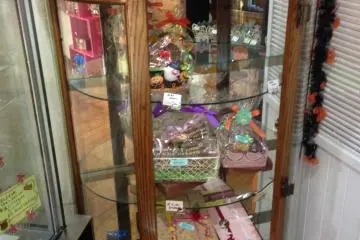 Gallery image
