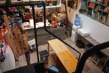 Gallery image