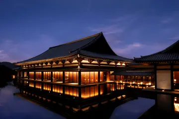 Satsuma Denshokan lit up in the evening (Photo: Satsuma Denshokan)