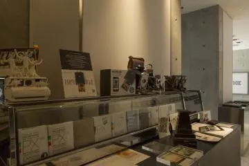 Gallery image