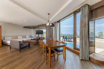 Ocean View Premium Western-Style Room with Roof Terrace (This room type does not allow pets)