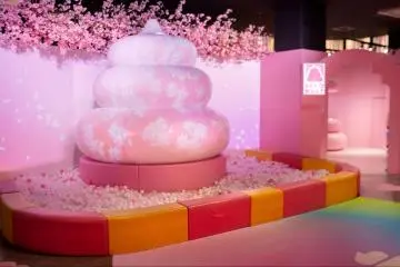 Seasonal unko displays at Unko Museum TOKYO