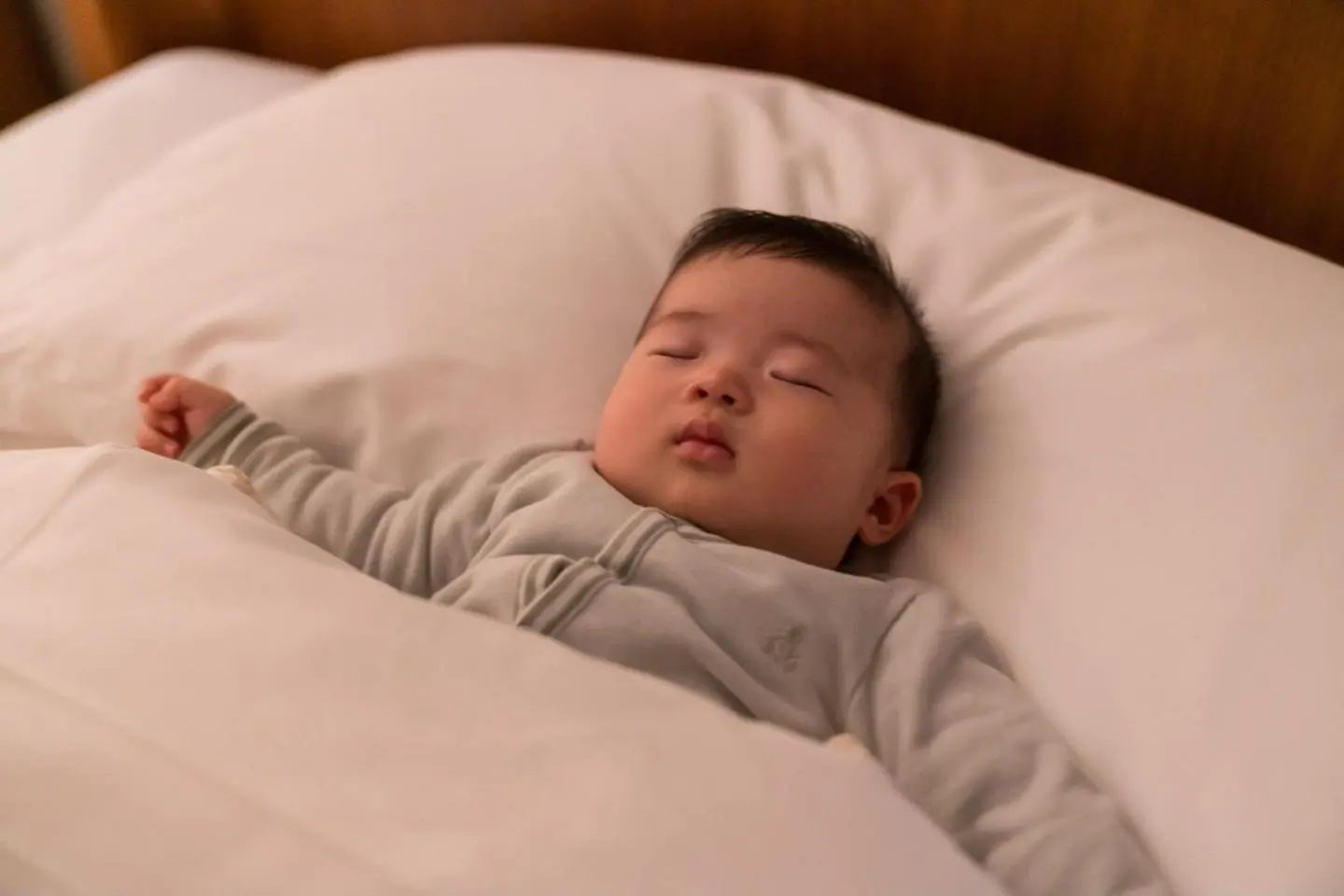 Photo:  A sleeping Japanese baby – Yusei / Shutterstock.com