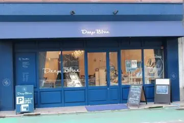 Gallery image