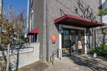 Gallery image