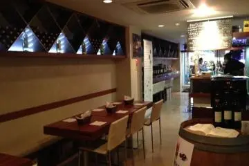Wine Bar Totide [Closed]