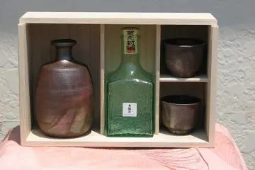 Bizenyaki and Japanese Sake