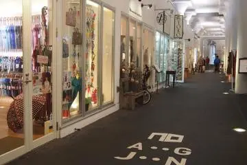 Gallery image