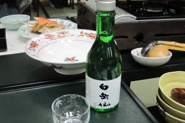 I chose Hakugakusen, one of Fukui's local Sakes (Photo: 坂本貴子)