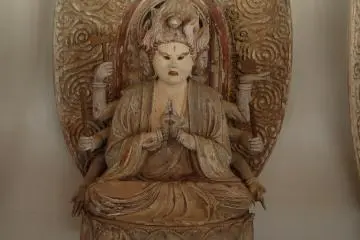 Gallery image