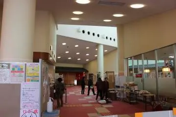 Gallery image