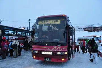 Kutchan Nights: A Go-Go Bus