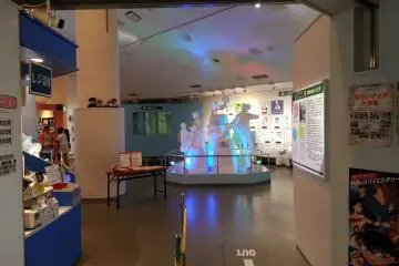 Gallery image
