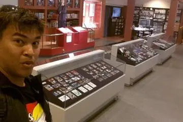 Gallery image
