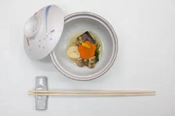 It's not only the taste of the food that's stuffing, but the presentation also (Photo: <a href="https://en.japantravel.com/profile/ben-beechey/434" target="_blank" rel="noreferrer noopener nofollow">Ben Beech</a> / JT)