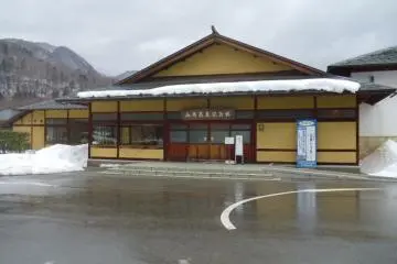 Gallery image