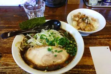 Menkui Ramen [ปิด]