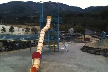 The mega climbing slide (Photo: Justin W. Dart)