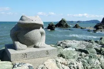 Frog Sculptures