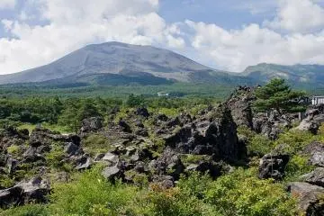 Onioshidashi Volcanic Park