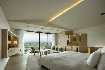 Luxurious Rooms